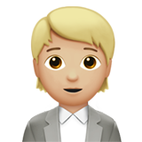 pracownik biurowy: karnacja średnio jasna