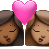 pocałunek: kobieta, kobieta, karnacja średnio ciemna i karnacja średnia