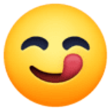 Twarz delektująca się pysznym jedzeniem - Facebook