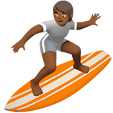 surfująca osoba: karnacja średnio ciemna