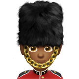 mężczyzna gwardzista: karnacja średnio ciemna