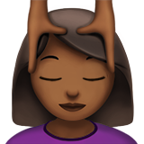 kobieta podczas masażu: karnacja średnio ciemna