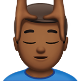 mężczyzna podczas masażu: karnacja średnio ciemna