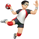 mężczyzna grający w piłkę ręczną: karnacja jasna