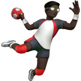 mężczyzna grający w piłkę ręczną: karnacja ciemna