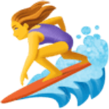 Surfująca kobieta - Facebook