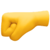 Pięść skierowana w lewo - Facebook